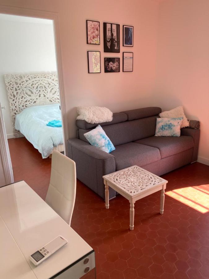 Petite Maison De Charme - Le Jardin Secret D'Alice Roquebrune-sur Argens Dış mekan fotoğraf